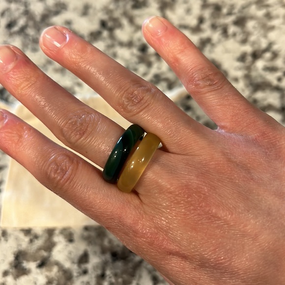 Two rings - Picture 2 of 2